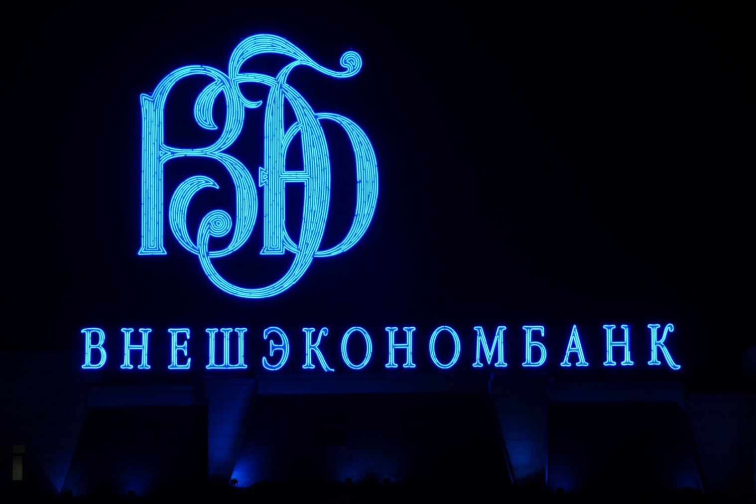 30 .      19 
